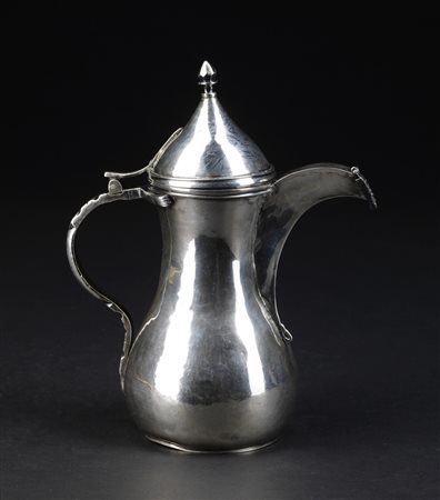 Arte Islamica  A French silver ewer for the Turkish market Europe, 19th century .