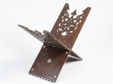 Arte Islamica  A large mother-of-pearl inlaid folding Quran stand Near East, late 19th-20th century .