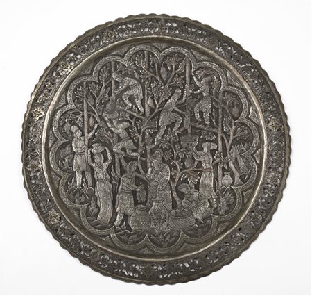 Arte Islamica  An embossed tinned copper tray depicting characters Iran, 19th century .