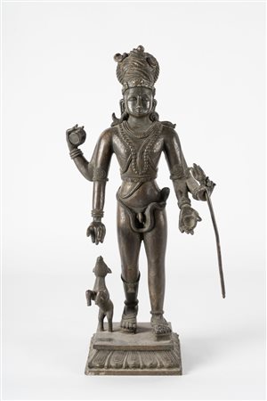 Arte Indiana  A large bronze figure of Bhairava Central India, late 19th century .