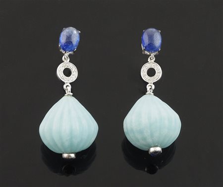 Orecchini pendenti turchesi