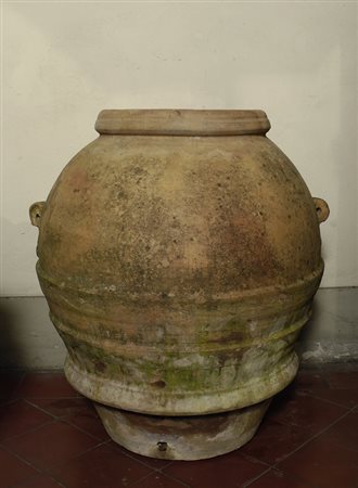 Orcio in terracotta, cm. 100x100.