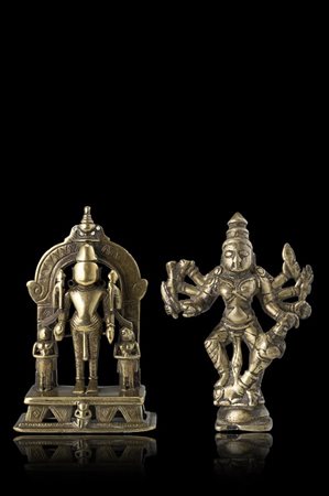 Manifattura indiana Due sculture in bronzo (h. max 10 cm.) -EN Indian...