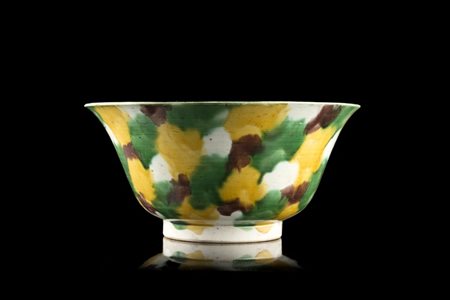 Ciotola in porcellana ad invetriatura "egg and spinach" (lievi difetti) Cina,...