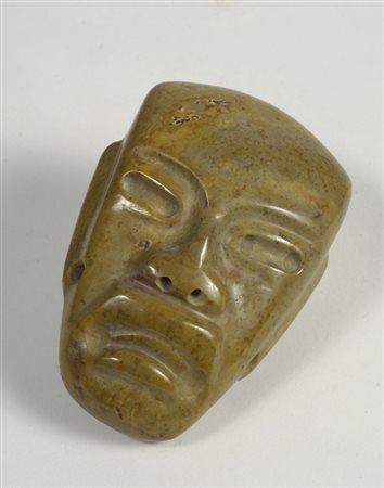 Maschera Pendente in pietra, Guatemala. € 50/100