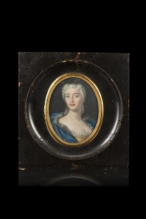 Scuola del secolo XVIII "Ritratto della Marchesa Livizzani" olio su rame ovale