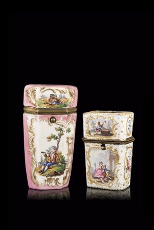 Manifatture diverse, secolo XVIII/XIX. Due porta nécessaire in porcellana decor