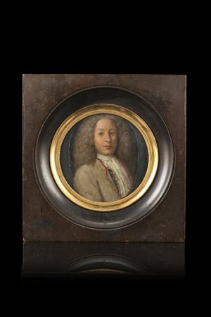 Scuola secolo XVIII "Ritratto del Marchese Livizzani" olio su rame ovale (cm 9x
