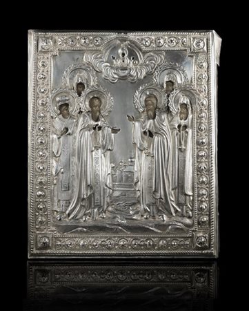 Icona con riza in argento raffigurante santi e Madonna. Reca marchi russi, 1878