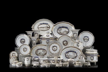 Manifattura Nynphemburg. Servizio di piatti in porcellana con falde in blu e a