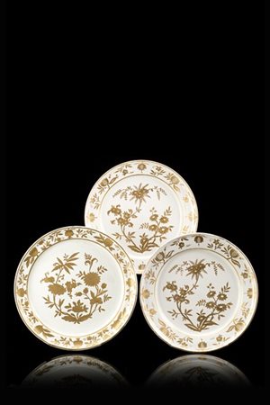 Manifattura di Felice Clerici, Milano, 1745/70. Tre piatti tondi in maiolica co