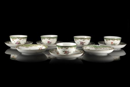 Manifattura di Cozzi, secolo XVIII. Lotto composto da quattro piattini in porce