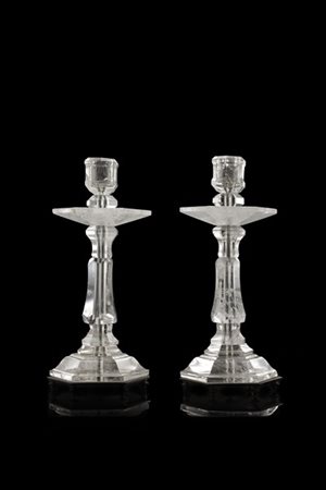 Coppia di candelieri in cristallo di Rocca, fusto, piatto e base di forma ottag