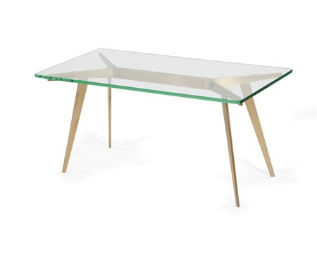 TAVOLINO Tavolino con piano in cristallo e supporto in ottone massiccio...