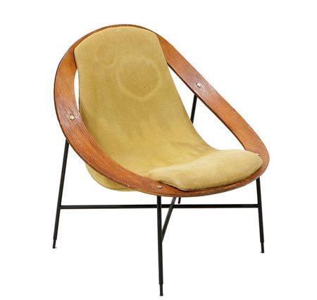 PARISI ICO Poltroncina in compensato curvato, gambe in metallo. Segnalazione...