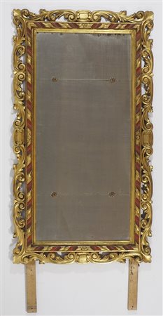 Specchio con cornice in legno dorato, cm. 140x80.