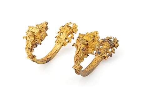 
Pair of curtain holders