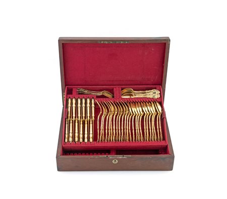 
 

Silver dessert cutlery set 