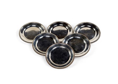 
 

Six silver plates