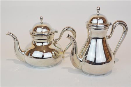 LOTTO DI DUE OGGETTI IN ARGENTO 800