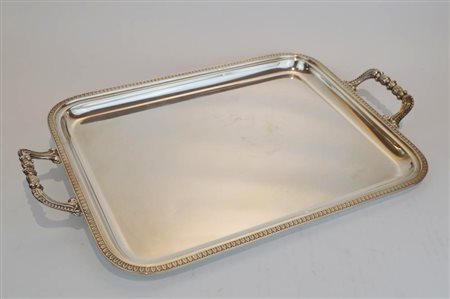 VASSOIO IN ARGENTO 800