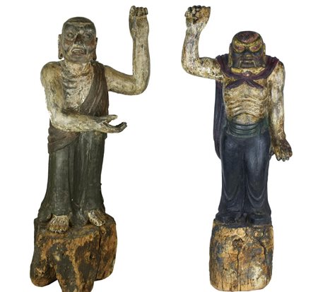 COPPIA DI SCULTURE, SECOLO XVII in legno policromo con abiti in stoffa...