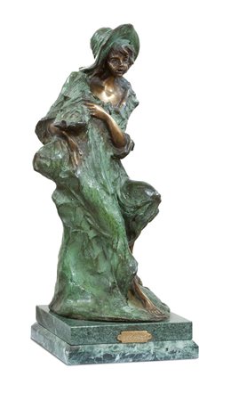 VENZO NICO "Donna con cappello" h 33 scultura in bronzo patinato su base in...