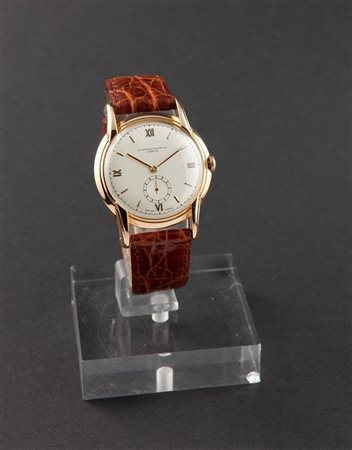 VACHERON & CONSTANTIN Solo tempo, anni '40 Diam 34 Cassa scanalata in oro...