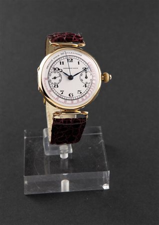 UNIVERSAL Cronografo medicale a due contatori, anni '20 Diam 39 Cassa a...