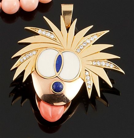 REMIDA Ciondolo in oro giallo, firmato "Remida", a forma di personaggio...