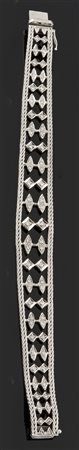 BRACCIALE Bracciale in oro bianco composto da due file lavorate a cordone...