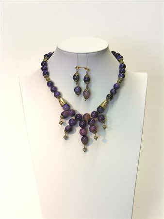 PARURE COMPOSTA DA COLLANA E ORECCHINI IN PIETRE DURE lung. cm 50 produzione...