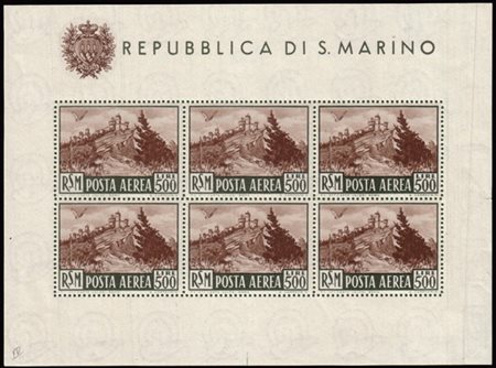SAN MARINO 1951
Foglietto posta aerea. 500 lire "Veduta". Al verso segni di con