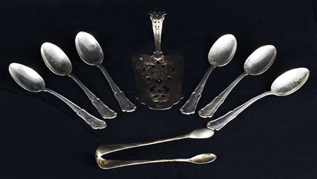 LOTTO COMPOSTO DA VARI OGGETTI IN ARGENTO peso totale gr 154 circa