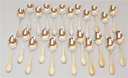 LOTTO DI VENTIQUATTRO CUCCHIAINI IN ARGENTO 800 g 468 circa, punzone 800...