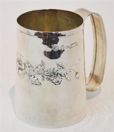 BOCCALE IN ARGENTO 925 decorato con motivi fogliacei a sbalzo e cesello h cm...