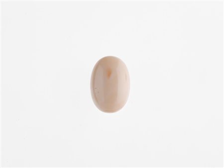 CORALLO ROSA di forma ovale, taglio cabochon, mm 22x16x11, g 6,49 PINK CORAL