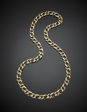POMELLATO
Lunga collana in oro bianco e giallo rifinita con diamanti per comple