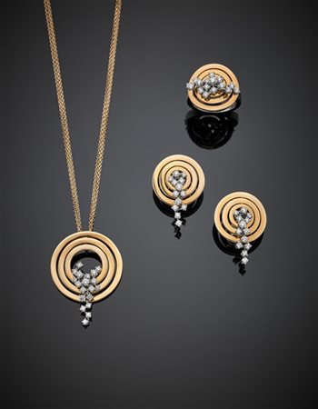 DAMIANI
Demi-parure composta da catenina a tre fili con pendente, orecchini e a