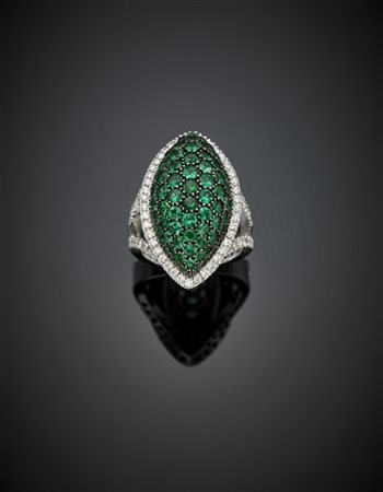 LEO PIZZO
Anello a navette in oro bianco con diamanti per complessivi ct. 0,40