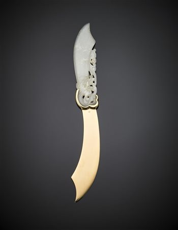 ILLARIO 

"Collezione Giada antica fine 1700" tagliacarte in oro giallo e giada