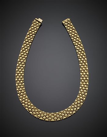 FARAONE
Collier tipo tank in oro giallo, g 124,97, lungh. cm 44, largh. cm 3,50