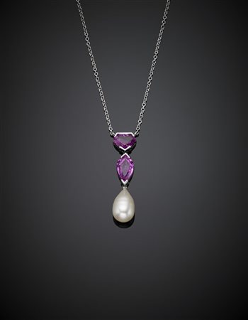 *SABBADINI
Pendente in oro bianco con zaffiri rosa forma fantasia e perla a goc