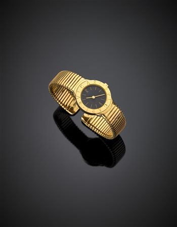 BULGARI
Orologio in oro giallo da donna con bracciale a tubo gas, g 56,62, diam