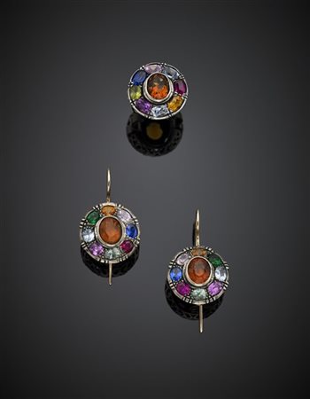 Demi parure composta da orecchini ed anello in oro giallo 333/1000 e argento ri