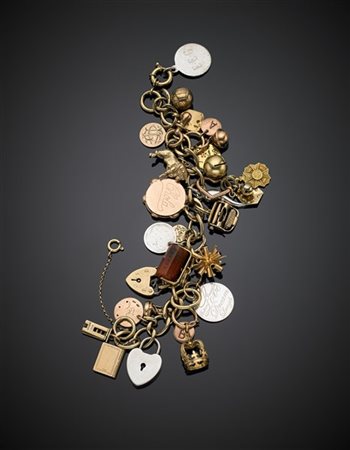 Bracciale oro giallo 333/1000 con charms in oro da 333/1000 a 750/1000 e argent