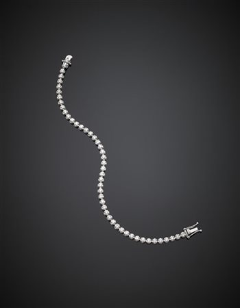 Bracciale tennis in oro bianco e diamanti rotondi per complessivi ct. 1,70 circ