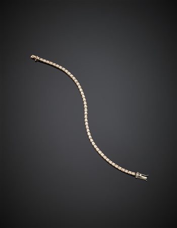 Bracciale tennis in oro rosa con diamanti rotondi per complessivi ct. 1,90 circ