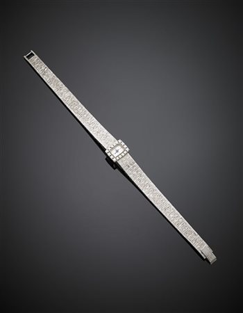 PIAGET
Orologio da polso, da donna in oro bianco con bracciale integrato e rifi