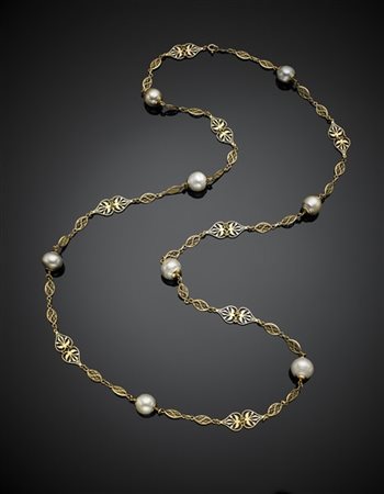 Collana a losanghe in oro giallo con perle South Sea da mm 13,50 circa a mm 15,